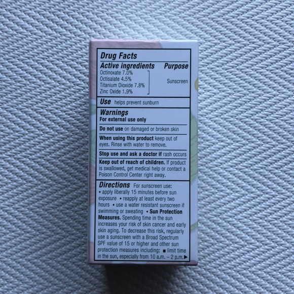 Clinique Foundation shade silk Sahara 07 (MF-G) - Picture 2 of 6